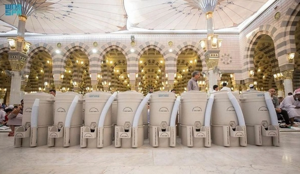 Mengapa Air Zamzam Begitu Istimewa? Ini Fakta yang Perlu Diketahui